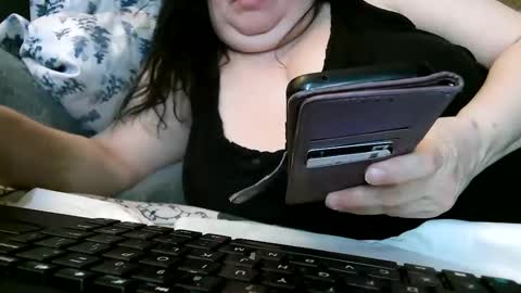 deroseblack online show from February 18, 6:39 pm