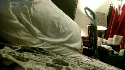 deroseblack online show from March 12, 12:10 am