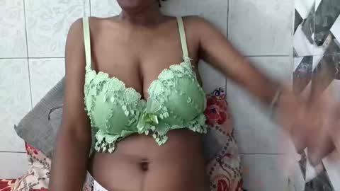 Snapshot of desiprincessaga chatting on September 27, 4:41 am desiprincessaga online show from September 27, 4:41 am