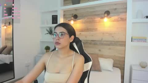 desire online show from January 17, 12:12 pm