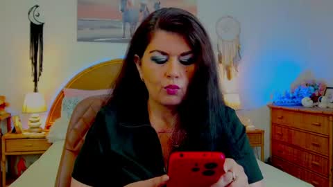 HellenMoon online show from July 24, 9:18 am