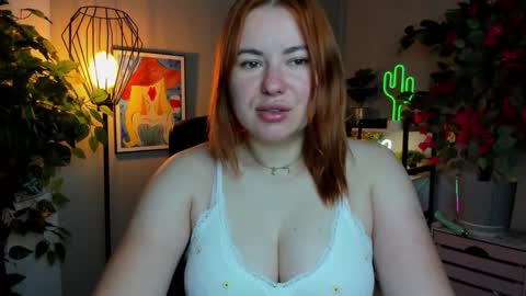 Snapshot of desirelayla chatting on September 14, 6:33 am LAYLA online show from September 14, 6:33 am