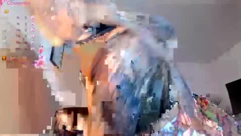 Destinne Mill online show from November 15, 2:18 pm