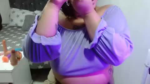 Snapshot of destinyfuckass69 chatting on October 6, 7:40 pm destinyfuckass69 online show from October 6, 7:40 pm