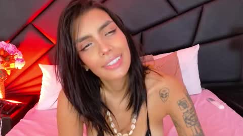 DEUX online show from February 13, 8:05 am