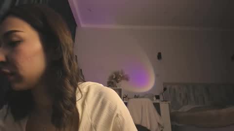 Snapshot of devaivy chatting on October 3, 1:49 pm Deva online show from October 3, 1:49 pm
