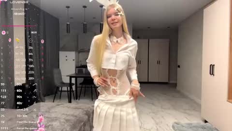 dewdropdoll online show from July 22, 7:26 pm