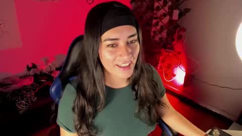 dhaniela naugthy online show from November 20, 7:37 pm