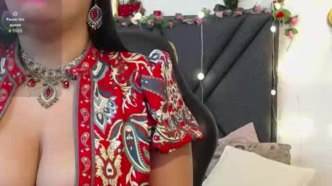 dharanisnisha online show from February 4, 11:57 am