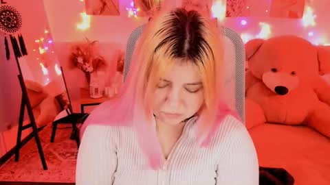 Dia online show from January 31, 7:34 pm