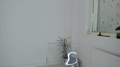diamondkay_ online show from July 9, 8:39 am