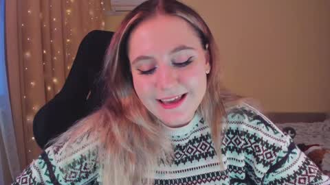 Snapshot of diana_floweri chatting on December 28, 11:19 am Diana online show from December 28, 11:19 am