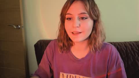 Snapshot of diana_floweri chatting on September 10, 1:00 pm Diana online show from September 10, 1:00 pm