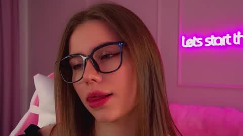 Diana online show from September 15, 6:59 pm