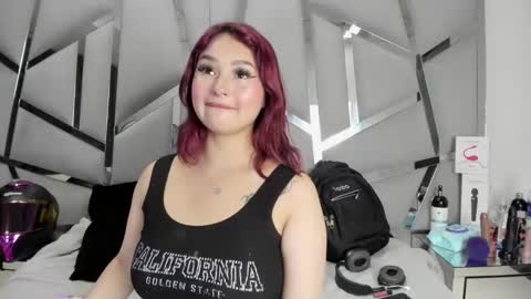 dianarous online show from March 7, 3:46 am