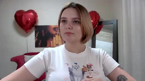 Snapshot of dianemills chatting on February 25, 8:00 pm Diane Mills online show from February 25, 8:00 pm