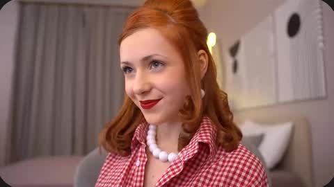 Sophie online show from March 10, 3:41 pm