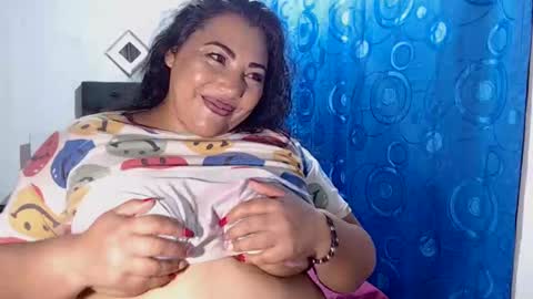 Mariana online show from February 15, 1:16 pm