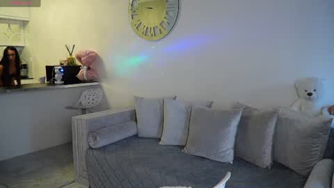Dilara online show from July 9, 1:24 pm