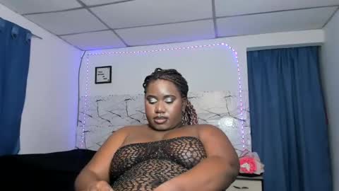 dilay__x online show from July 18, 9:28 pm