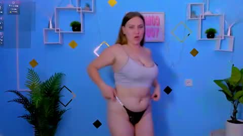 dina_bloom online show from June 28, 7:42 pm