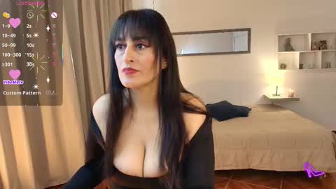 Dina  online show from March 11, 3:03 pm