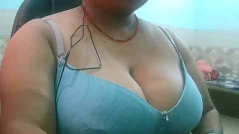 dipa2345 online show from October 31, 4:03 am