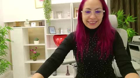 dirty_mature online show from November 19, 7:08 am