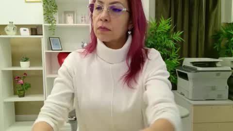 dirty_mature online show from January 8, 2:32 pm