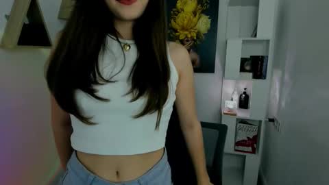 Hannah online show from November 28, 11:24 am