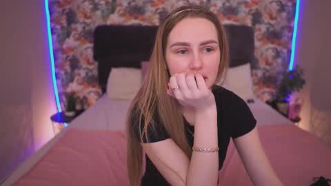 DivineJasss online show from February 3, 6:22 am