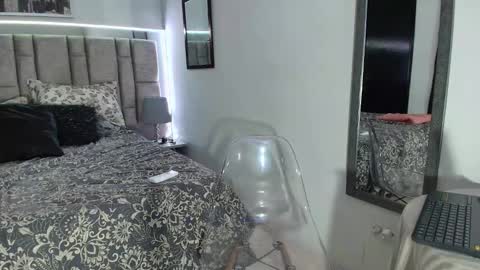 divinepearl online show from September 25, 7:23 pm