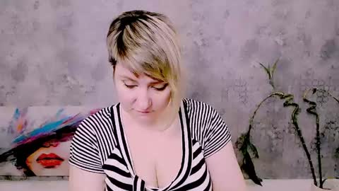 djullia online show from May 2, 6:28 am