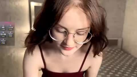 Annie PVT IS OPEN online show from July 4, 9:21 pm