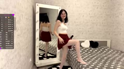 Snapshot of dodiebabikian chatting on October 18, 9:16 pm Annie PVT IS OPEN online show from October 18, 9:16 pm