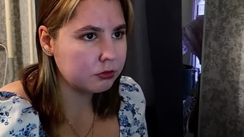 dolcevita_sophia online show from November 15, 10:16 am