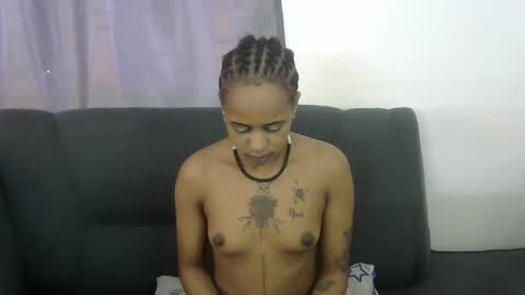 Snapshot of doll_starr chatting on February 27, 11:31 am doll_starr online show from February 27, 11:31 am