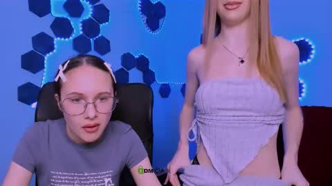 doll_vey online show from December 20, 8:13 pm