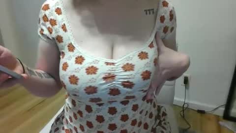 Dolli online show from October 18, 2:47 am