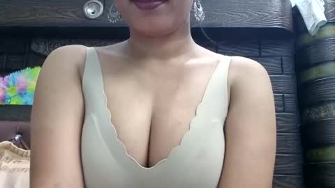 dollmeenu online show from October 11, 4:53 pm