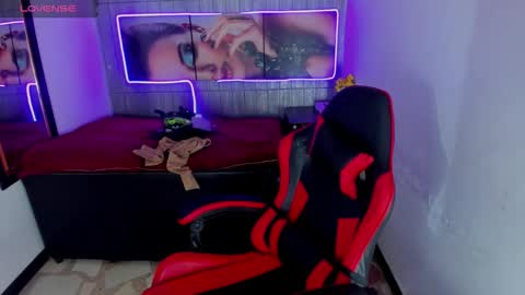 dolly_boob online show from January 15, 4:51 am