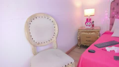 dolly_kitter online show from June 15, 12:38 pm