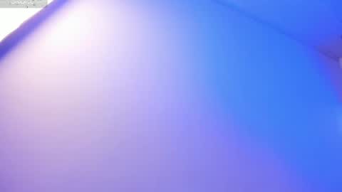 Call me Zoe  online show from July 25, 10:00 am