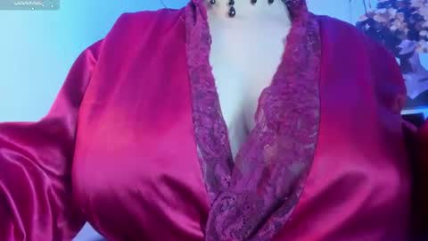 Call me Zoe  online show from June 27, 4:02 pm