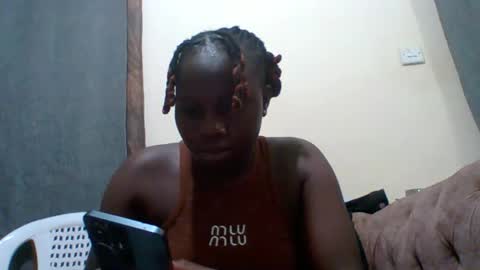 dollyvee online show from November 30, 4:11 pm