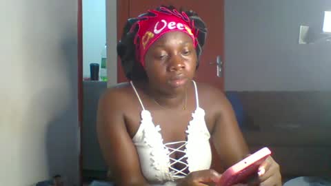 dollyvee online show from June 29, 5:34 pm