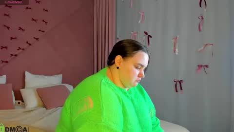 donnaa_june online show from March 2, 9:16 am