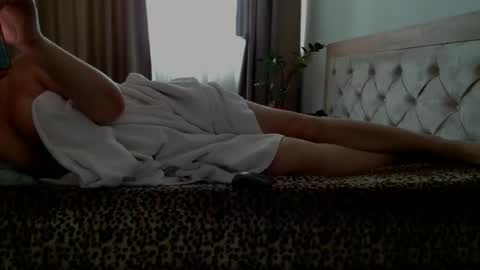 Dona online show from August 9, 7:56 am