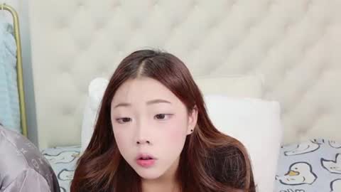 ShanShan online show from August 2, 6:38 am