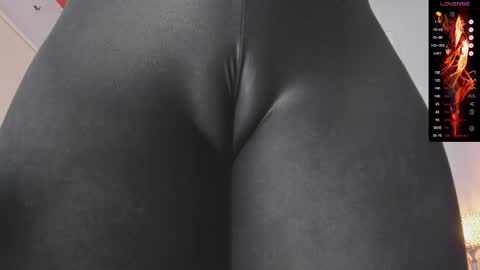 Paula DiazGMT-5 0730 - 1400 online show from October 27, 12:44 pm